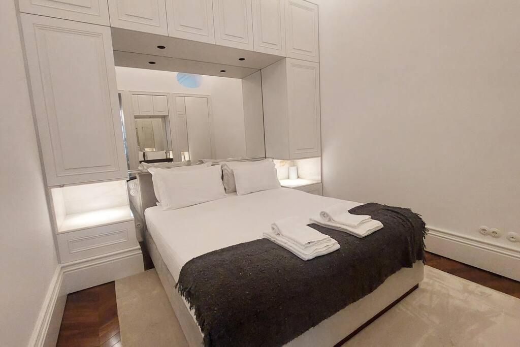 Dream On - Clerigos Tower Apartment ปอร์โต ภายนอก รูปภาพ