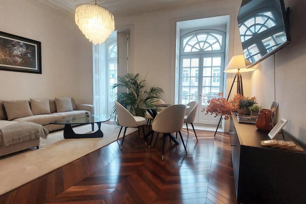 Dream On - Clerigos Tower Apartment ปอร์โต ภายนอก รูปภาพ